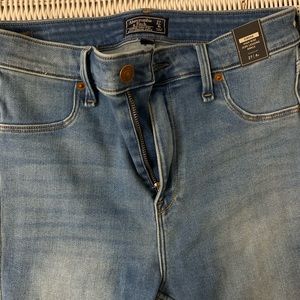 NWT Abercrombie & Fitch jeggings
